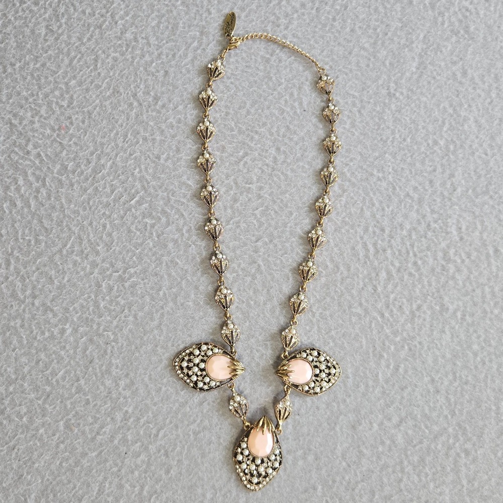 Plunder Design Statement Necklace Womens OS Gold Peach Faux Pearl Rhinestone Bib